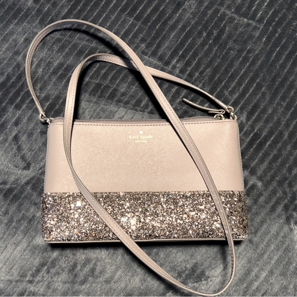 🔥🔥 Kate Spade Crossbody ♠️